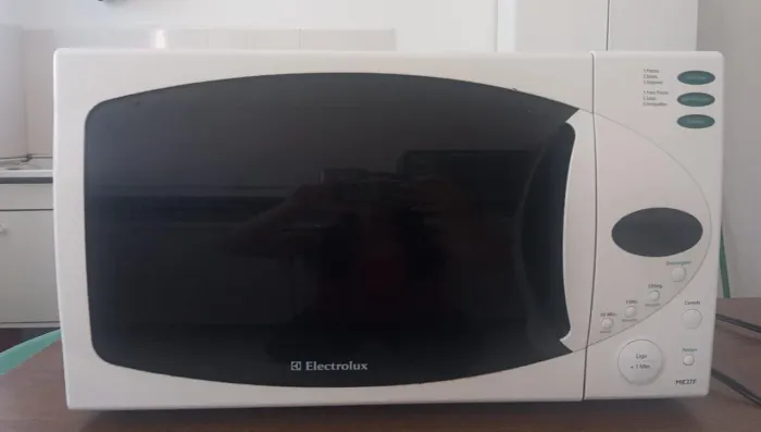 Microondas Eletrolux 