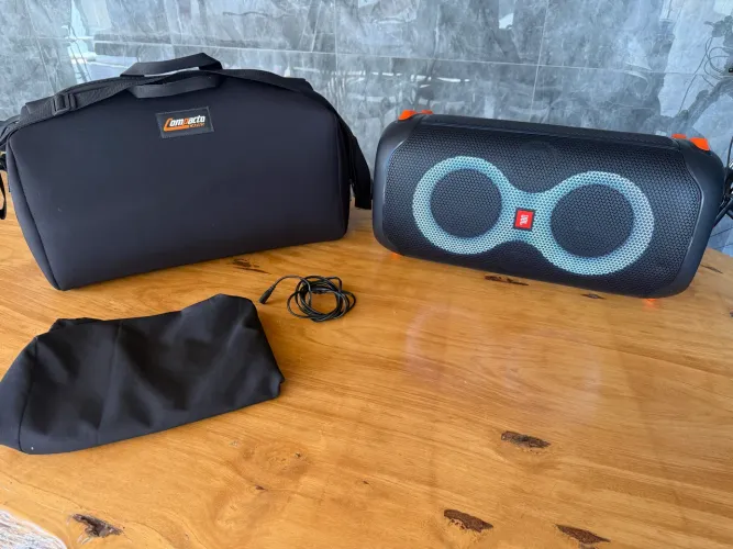 Caixa jbl party box 110 + tripé + Case + capa
