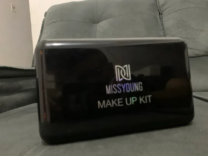 Kit de Maquiagem Miss Young - Make Up Kit