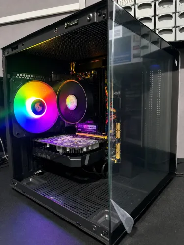 Pc i7 - 16GB DDR4 - GTX 1650 - Nvme de 256GB - Fonte 500w 80 Plus