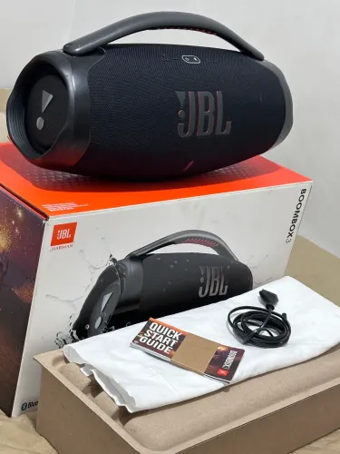 JBL boombox 3