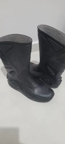 Bota motoqueiro