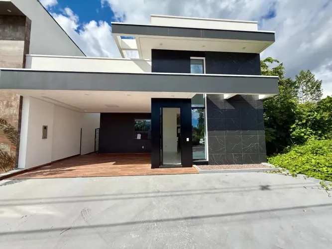 Casa Térrea no Vivenda das Marinas Acesso Privilegiado ao Rio! com 03 Suítes/