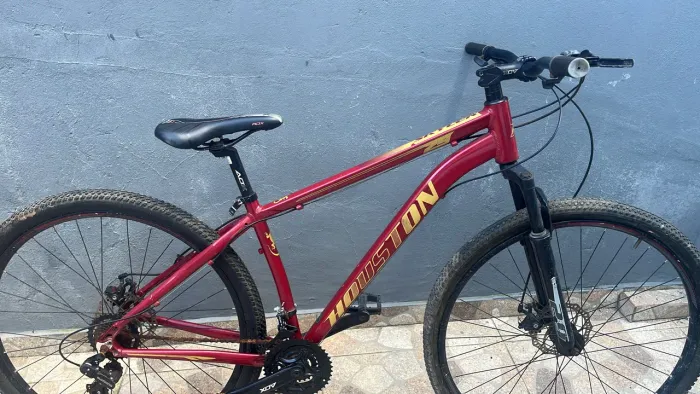 BICICLETA Houstoun ARO 29 Semi-Nova