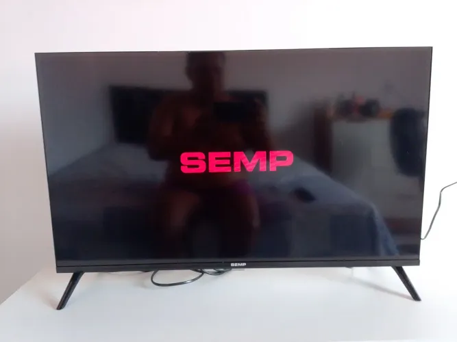 Vendo TV SMART SLIM Toshiba nova, 32 polegadas por 900 reais menor  preço zap *.