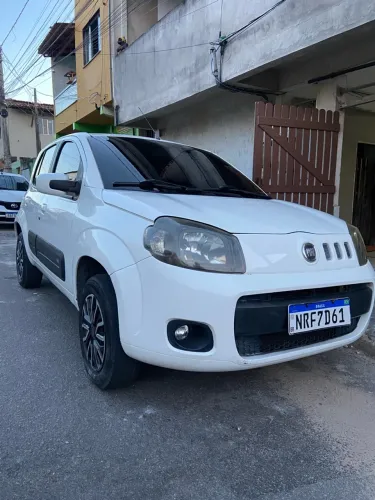 Fiat Uno Vivace Celeb. 1.0 EVO F.flex 8V 5P 2011