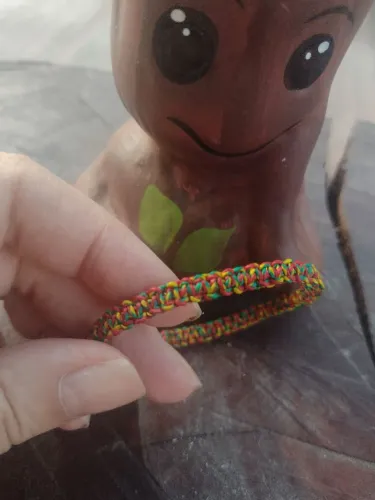 Pulseira em Macramê Reggae 