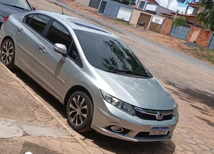 Honda Civic Sedan EXS 1.8/1.8 Flex 16V Aut. 4P 2012