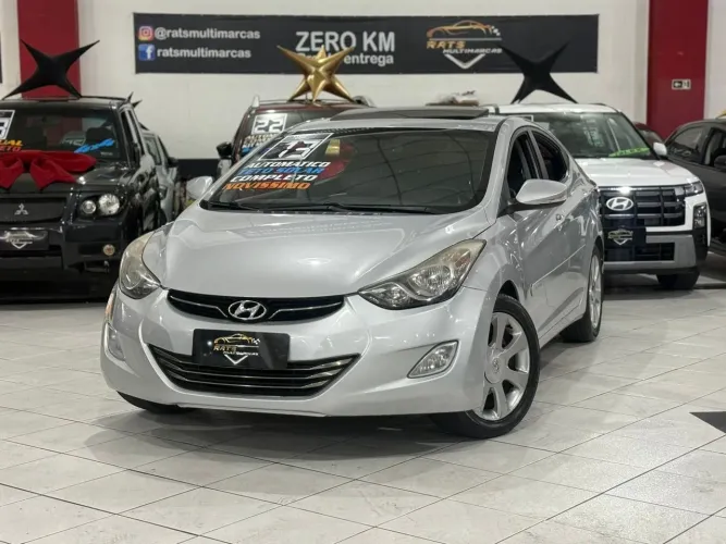 Hyundai Elantra GLS 1.8 16V Aut. 2013