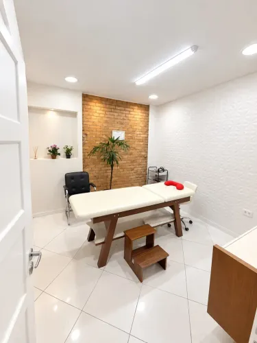Sala Mobiliada para Estética, Biomedicina Estética, Massoterapia, Podologia ? Mooca