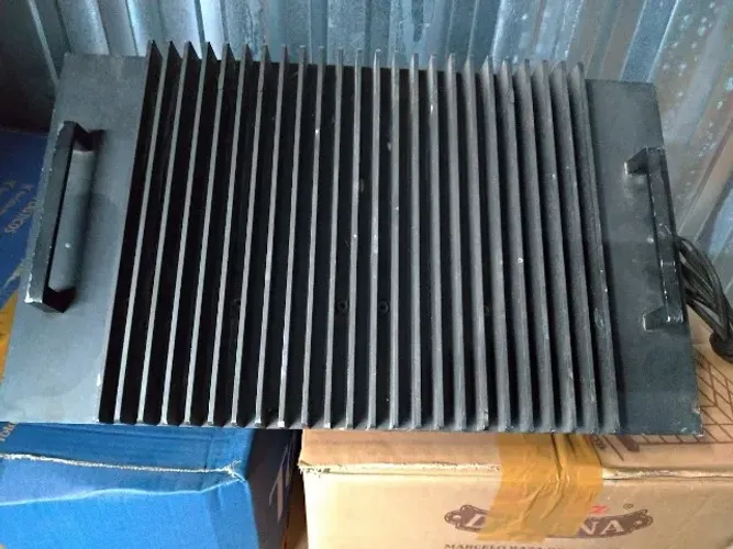 Amplificador de Potência Estéreo NAKAMICHI 620 2x100 Watts RMS