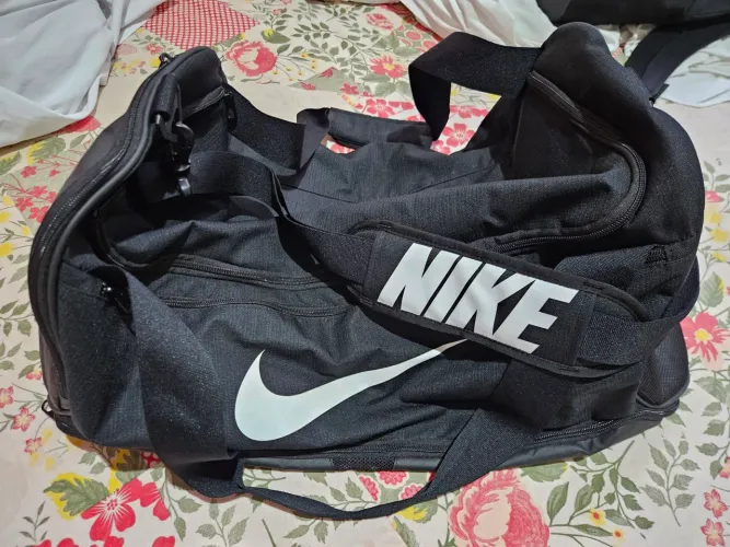 Mala Nike 60 L Brasilia Com Multi Compartimentos