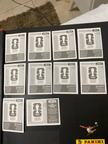 Figurinhas a 1 e 2 reais