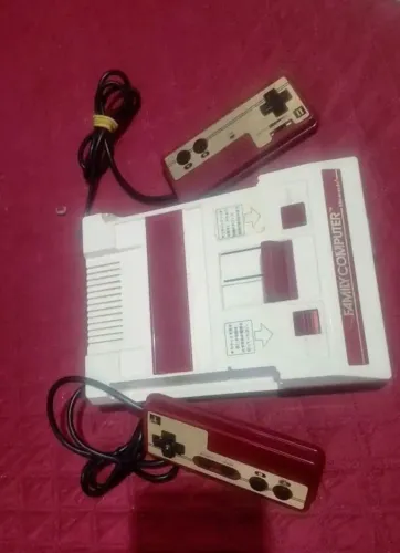 Nes famicom family computer