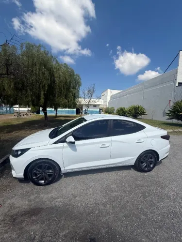 Hyundai HB20S Comfort Plus 1.0 TB Flex 12V AUT 2024