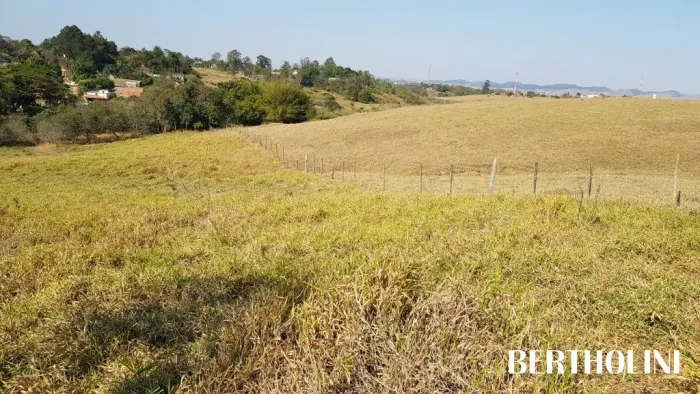 Excelente terreno no Jardim Martinelli em Penedo/RJ.