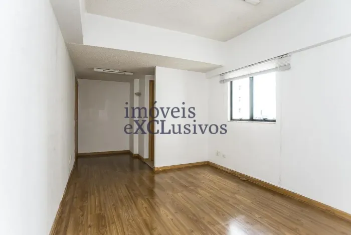 SALA COMERCIAL PARA COMPRAR NO BIGORRILHO