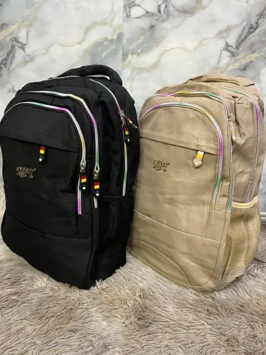Mochilas femininas e masculina promoção 