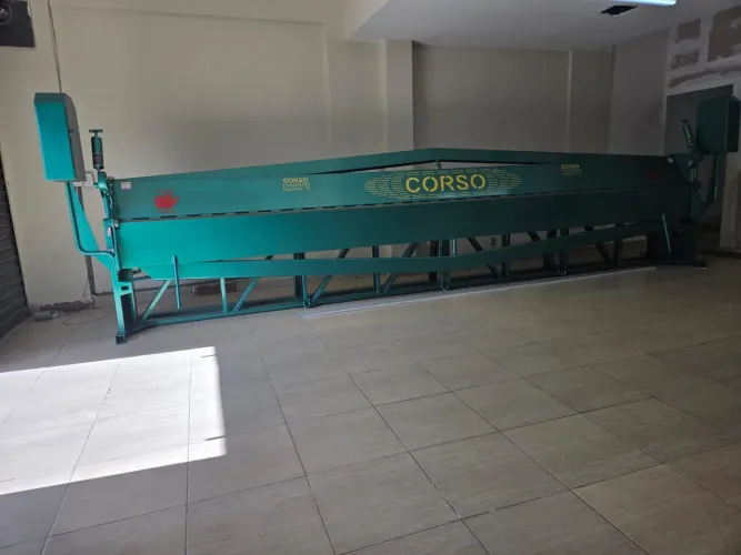 Dobradeira 6 metros, 3 meses de uso