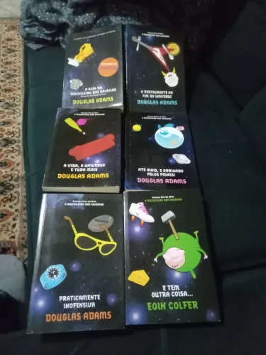 Livros O Guia do Mochileiro das Galáxias coleção completa 6 livros com livro seis raro