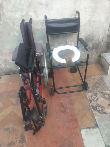 Cadeira de rodas e banho