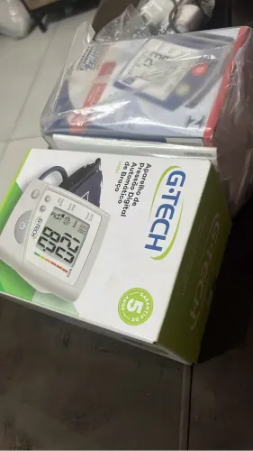Aparelho de medir pressão arterial novo