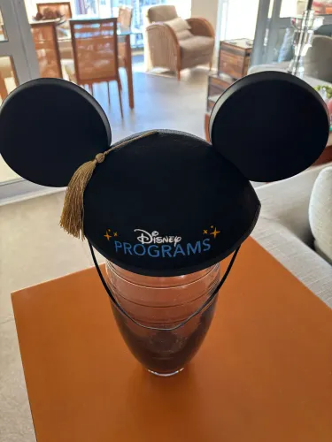 Chapéu de Formatura Disney Programs com Orelhas do Mickey