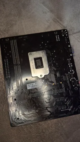 placa-mãe biostar h410mh s2 - usada