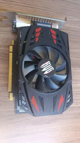 GTX 550TI 4GB Placa de Vídeo