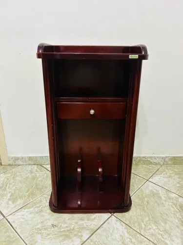 Mesa de canto