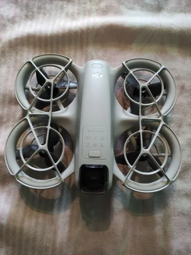 Drone DJI NEO + HUB e 1 Bateria ( não acompanha controle)