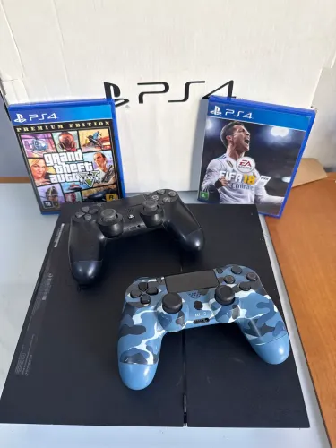PlayStation 4