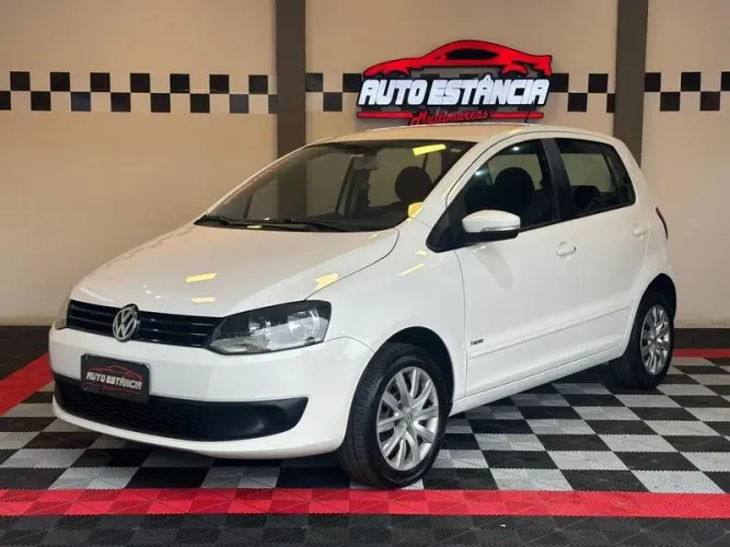 Volkswagen Fox 1.0 MI Total Flex 8V 5P 2013