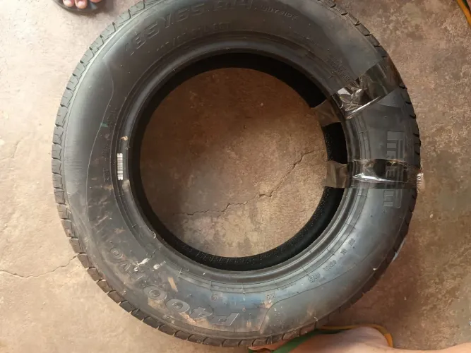 PNEU PIRELLI P400 EVO