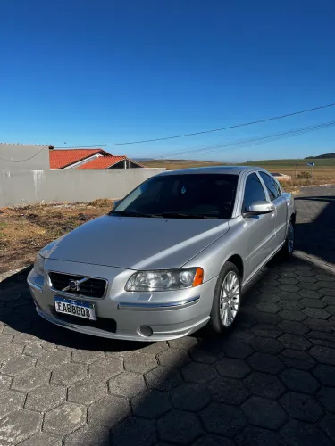Volvo S60 T 2.0 4P 2009