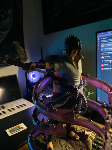 Estatua Resina Sasuke 1/6