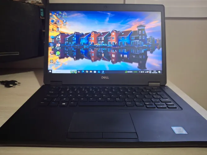 Notebook Dell Latitude 5490 | Intel Core i5 8ª Geração | 8 GB RAM | SSD 256 GB
