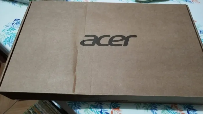 Notebook Acer lacrado