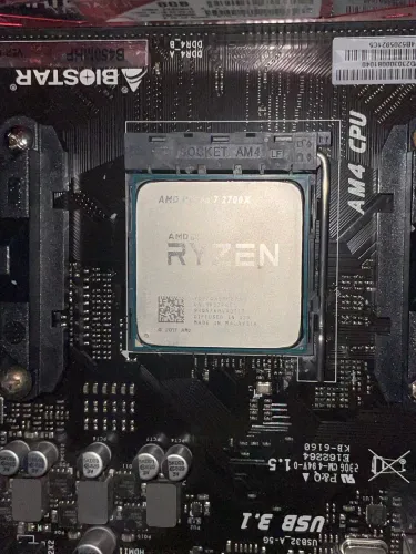 Vendo processador AMD Ryzen 7 2700x 3.70GHz ACOMPANHA COOLERBOX
