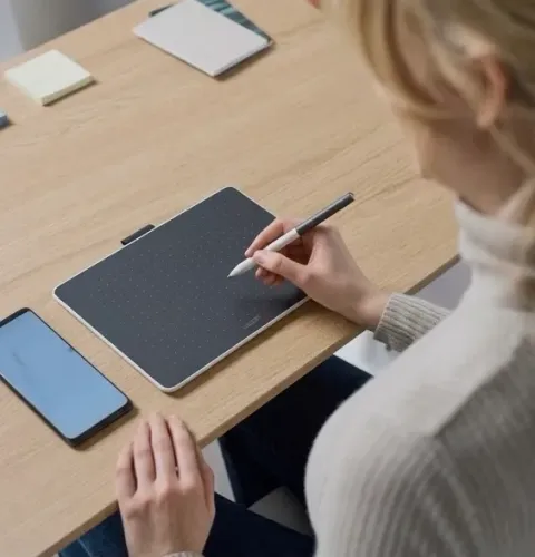 Mesa de desenho WACOM One S (sem fio) excelente!