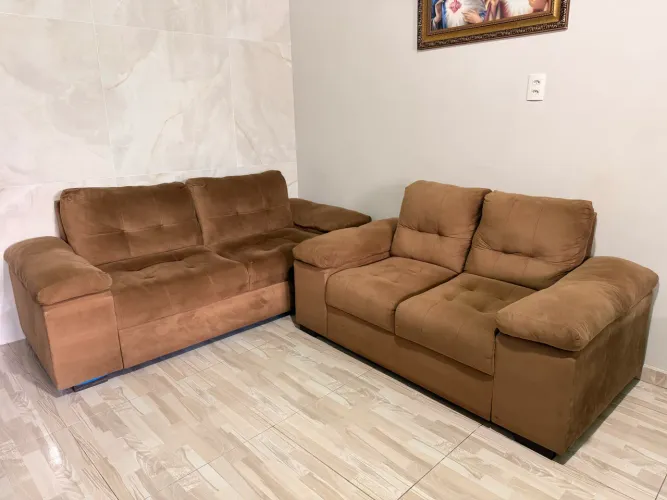 SOFÁ À VENDA