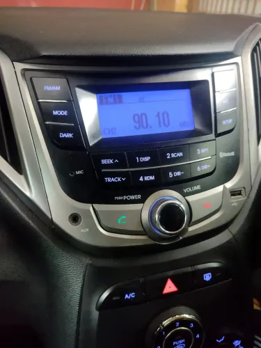 Vendo rádio multimídias original
