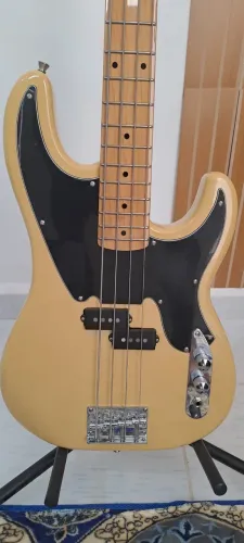 Baixo Tagima TW-66 (VENDA direta: apenas pix ou dinheiro)