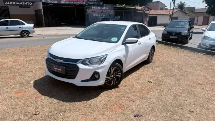 Chevrolet Onix Plus LT 1.0 12V Flex Mec. 4P 2024