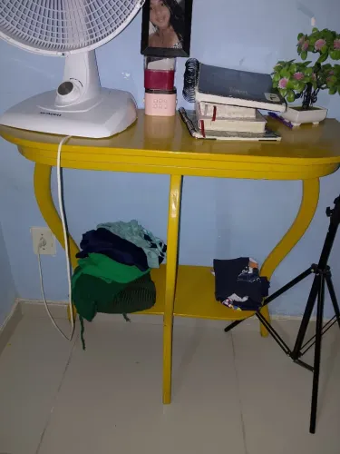Mesinha multiuso 
