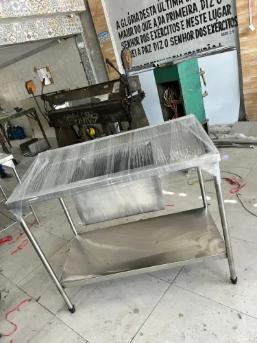 Pia de 1.15x60 com prateleira embaixo