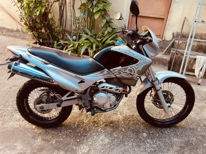 Falcon nx 400 2006