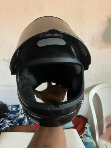 Capacete barato