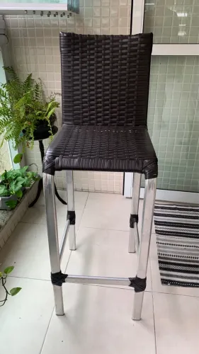 Conjunto de 3 Banquetas em fibra sintética estrutura em alumínio