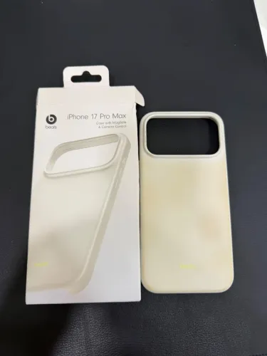 Capa da Beats com MagSafe e Controle da Câmera para iPhone 17 pro max - Calcário Cítrico 